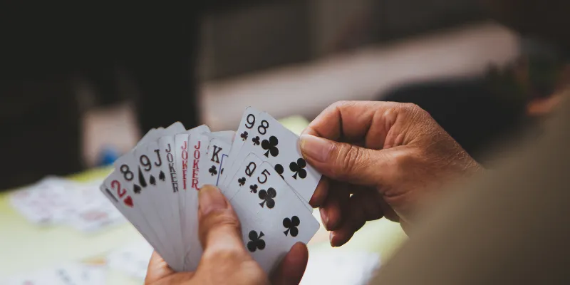 Cách chơi bài binh 6 lá